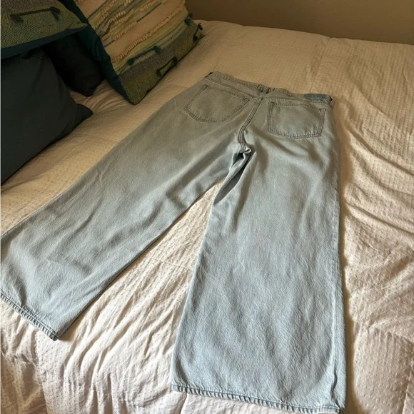 Abercrombie & Fitch The Wide Leg High Rise 32/14 short Sky Blue Wide Leg Jeans - Picture 6 of 7